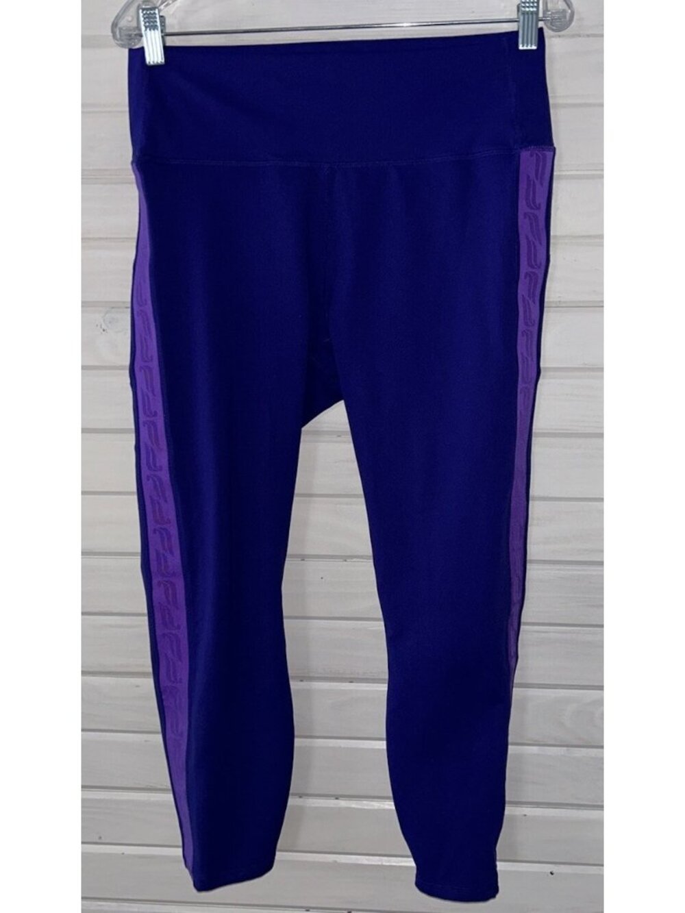 Fabletics Sz XL Define Powerhold High-Waisted 7/8 Leggings Purple Yoga Pants EUC